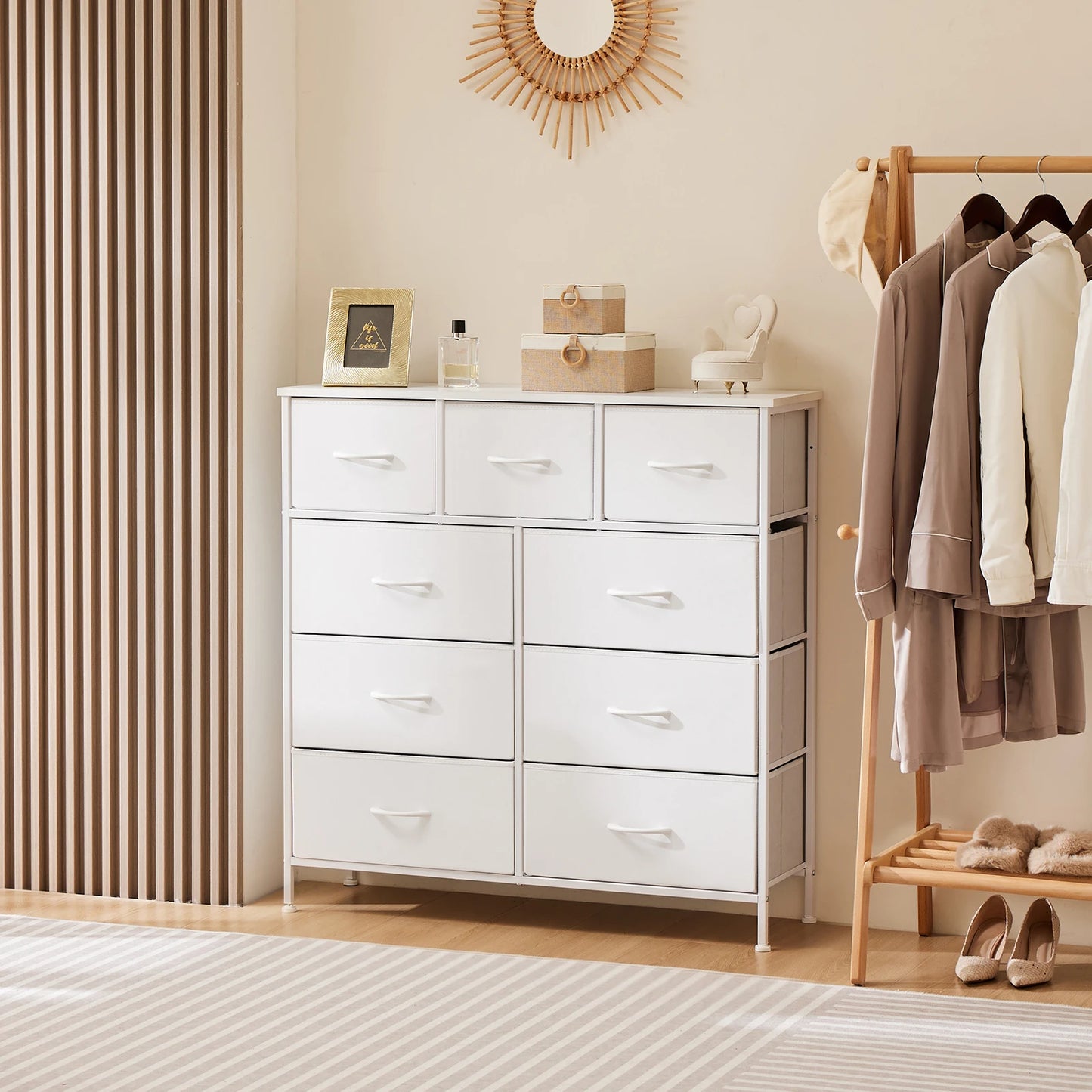 LuxeLine Dresser